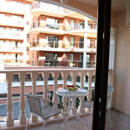 Valencia Gardens Luxury Appartement Nessebar