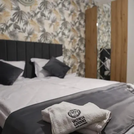 Valencia Gardens Luxury