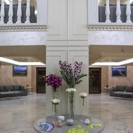 Апартаменты Valencia Gardens Luxury Несебр