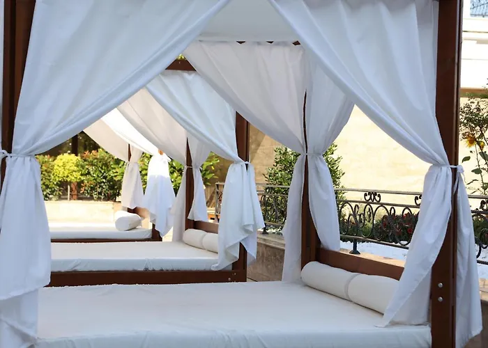 Valencia Gardens Luxury アパート ネセバル