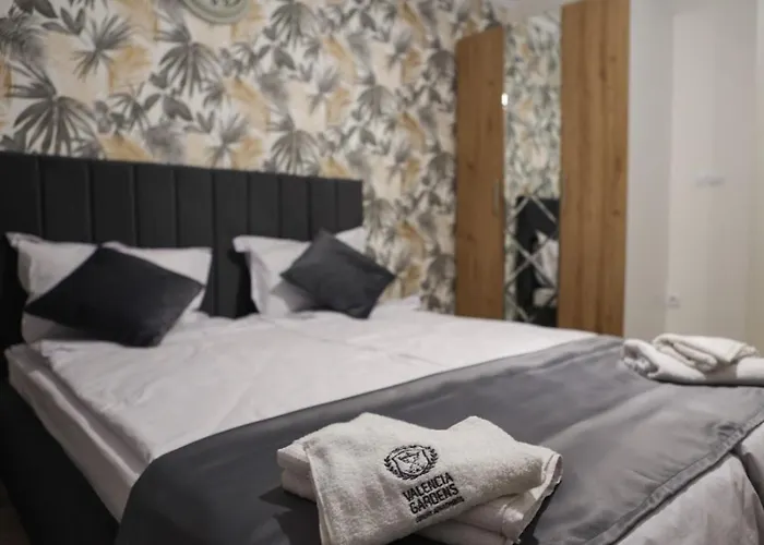 Valencia Gardens Luxury