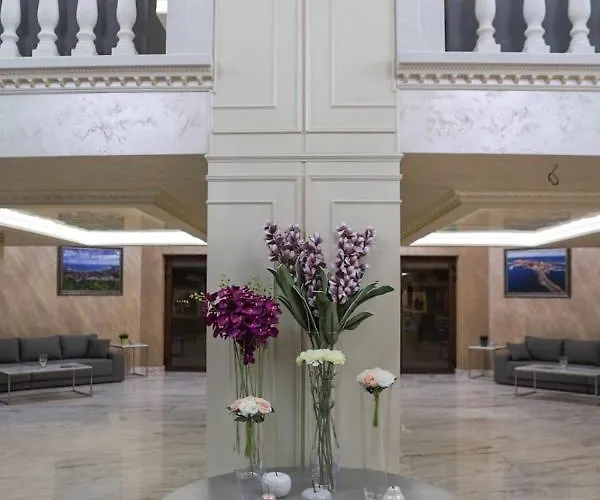 アパート Valencia Gardens Luxury ネセバル